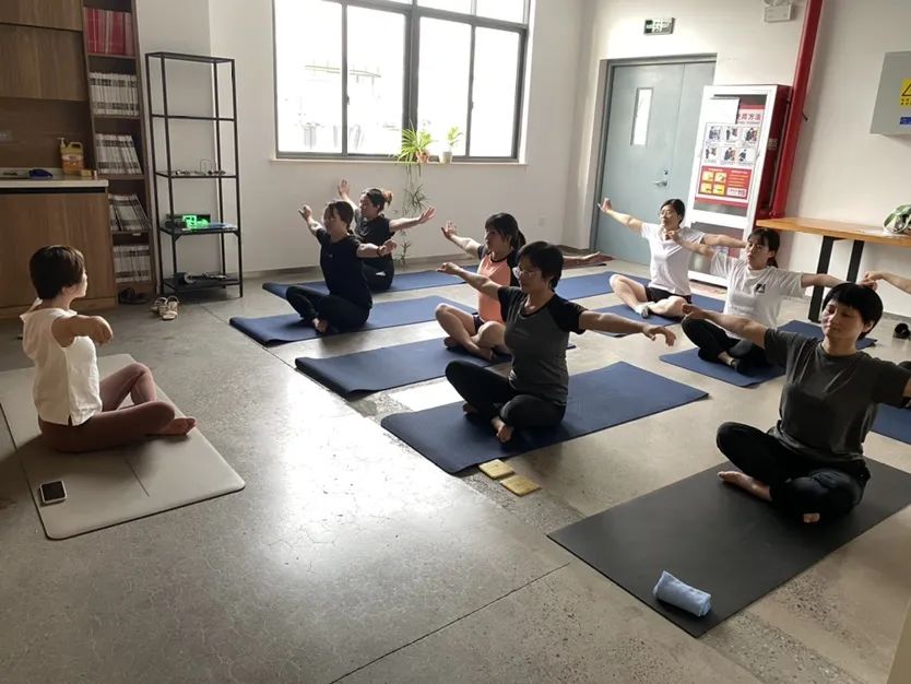 夏日炎炎， 中泰“瑜”你攜手同行